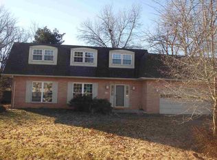 10555 Williamsburg Dr, Newburgh, IN 47630