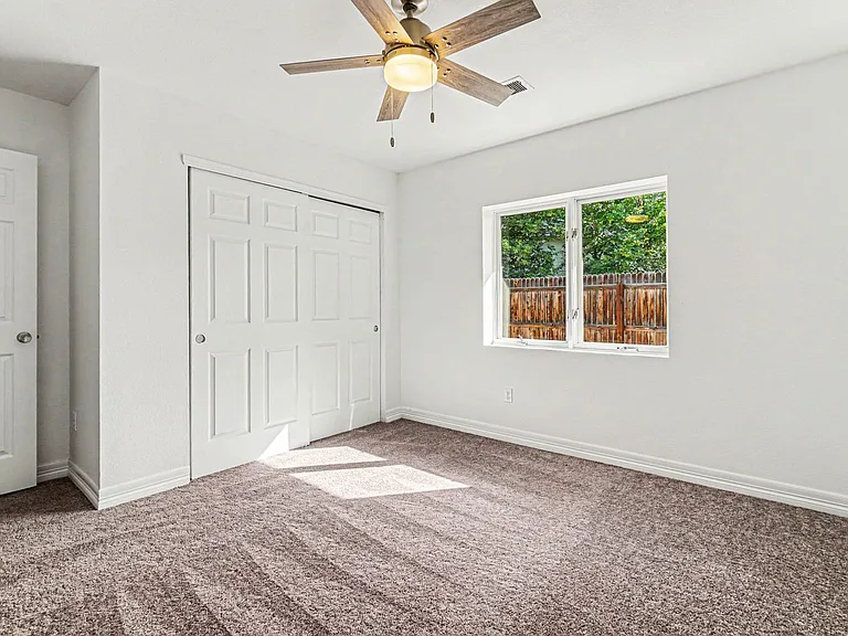 1201-1205 Raven Pl — Photo 16