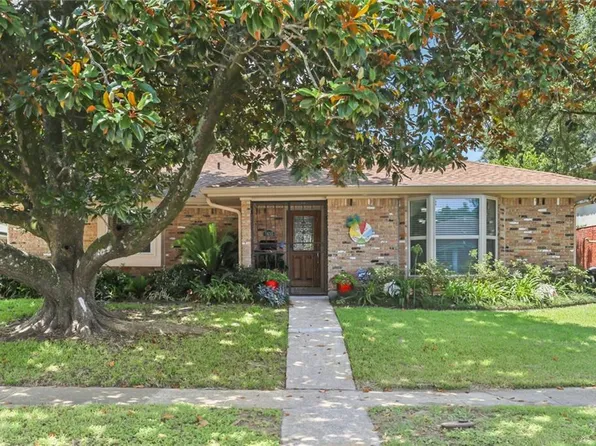 5635 Brighton Pl, New Orleans, LA 70131
