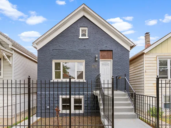 1236 W 32nd St, Chicago, IL 60608