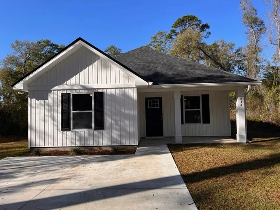 214 Chippewa Rd
