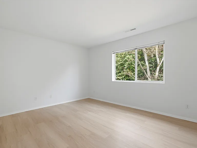 6959 NE Willowgrove St — Photo 15