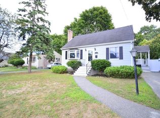 9 Edith Ave, Woburn, MA 01801