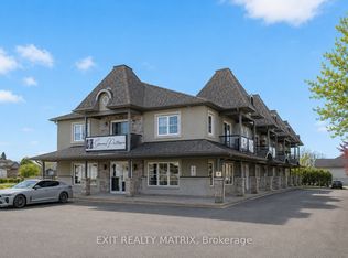 856 Notre Dame St #103, Russell, ON K0A1W1