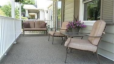 2nd image of 235 Erskine Ave