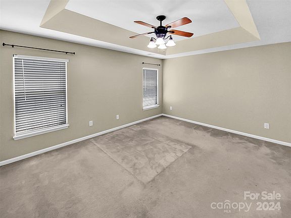 3rd image of 182 Jacobs Woods Cir
