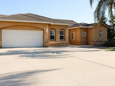 13745 Alice Springs Way, Hanford, CA, 93230