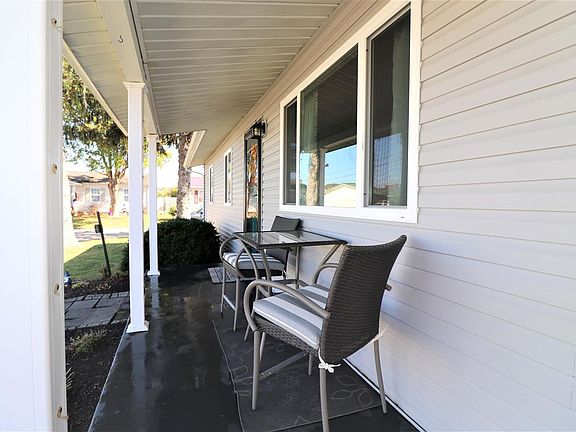 3rd image of 101 Miller Dr