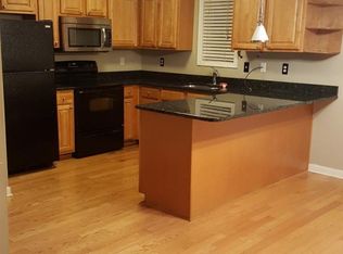 400 Summer Pl, Norcross, GA 30071