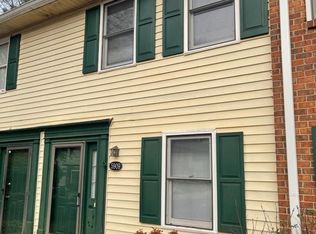 5909 King Charles Ct, Clemmons, NC 27012
