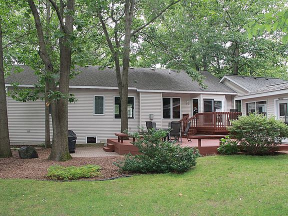 5th image of 2463 Danton Dr SW