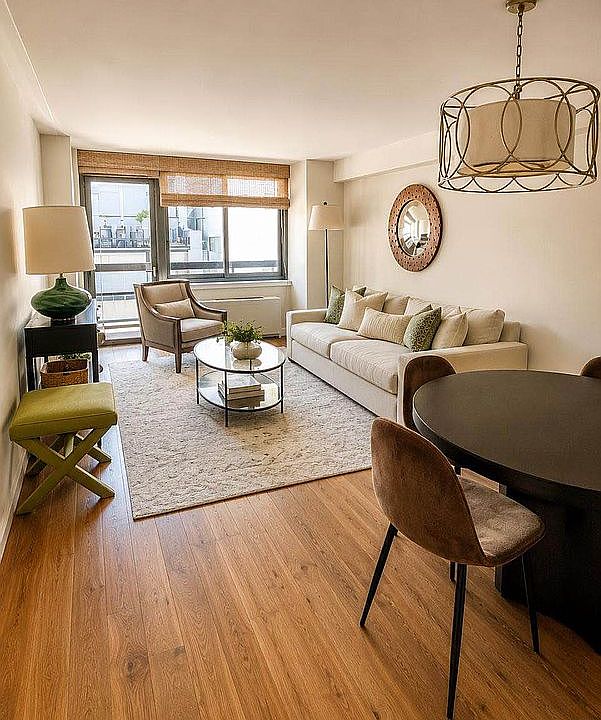 1st image of 515 E 72nd St APT 15D