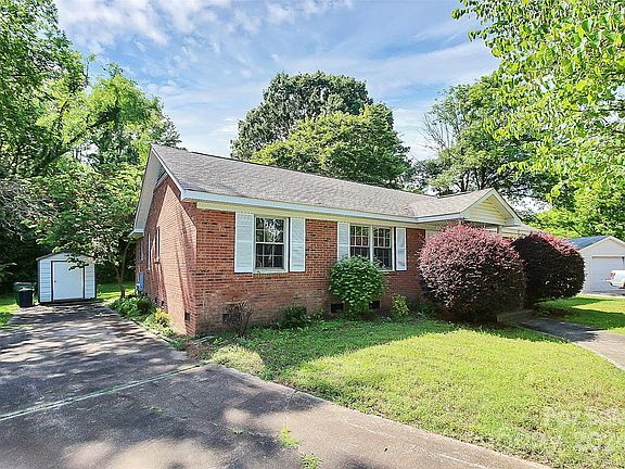 2nd image of 6607 Crab Orchard Ct