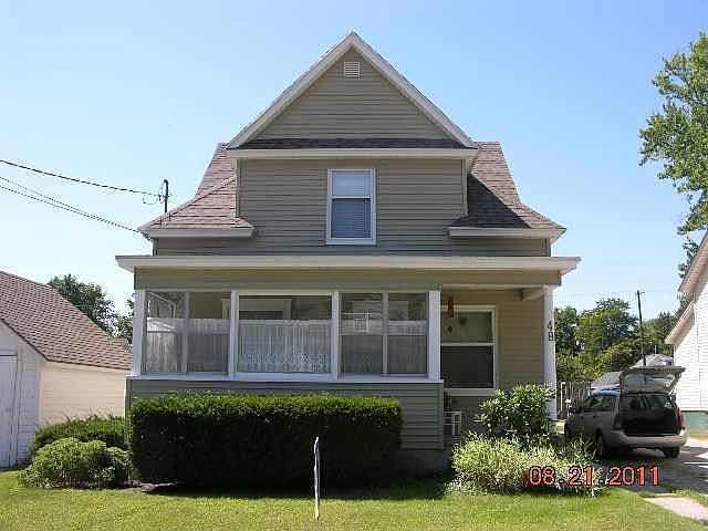 1st image of 48 S Taft St