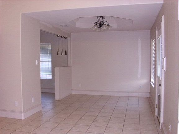 2nd image of 1507 Calle Espana
