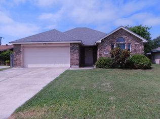 117 E Janin Cir, Portland, TX 78374