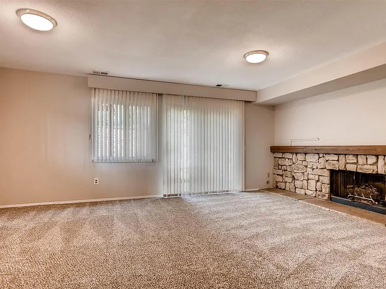 6403 S Florence Way — Photo 19