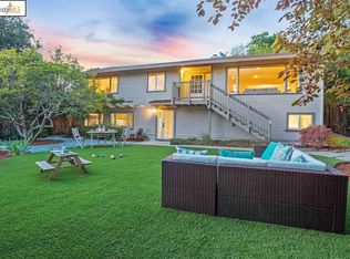 6910 Armour Dr, Oakland, CA 94611
