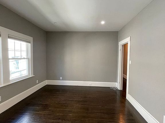 4th image of 1509 Newlands Ave APT 3