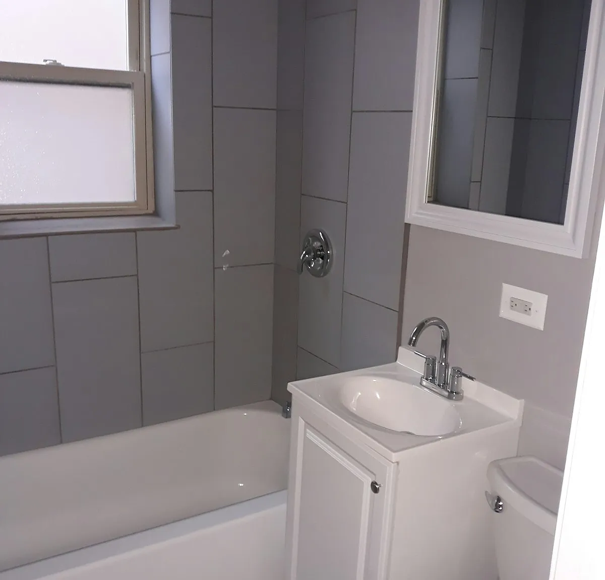6347 North Magnolia Avenue, Unit 2C — Photo 3