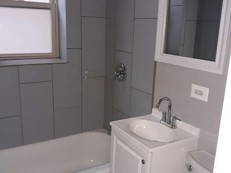 6347 N Magnolia Ave #2C — Photo 2