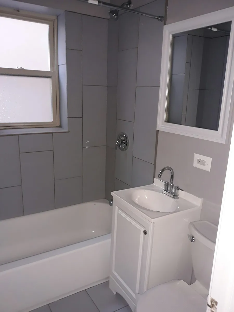 Building Photo - 6347 N Magnolia Ave #2C