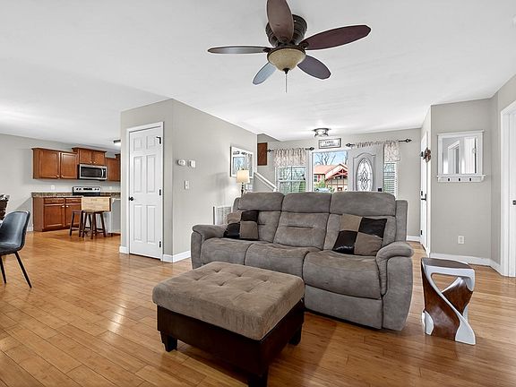 5th image of 283 Shiloh Ln
