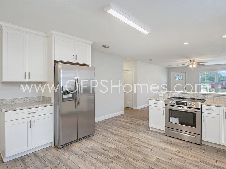 824 Valley Rd — Photo 11