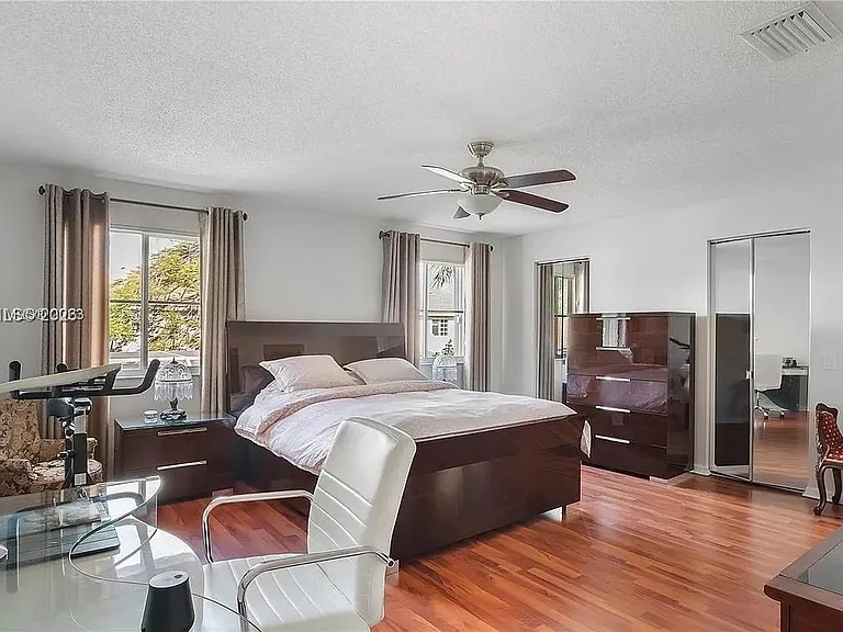 1714 Royal Grove Way — Photo 20