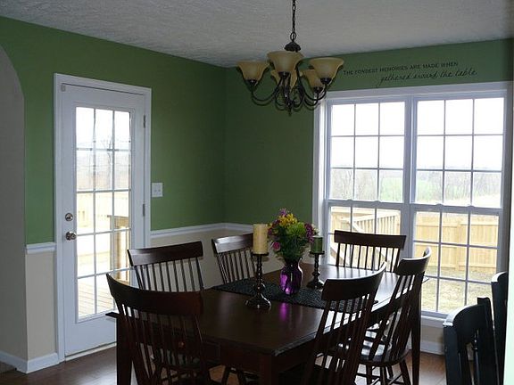 5th image of 1321 Chinook Cir