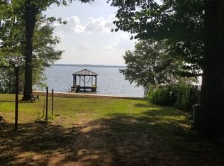 17182 Lakeview Dr, Flint, TX 75762