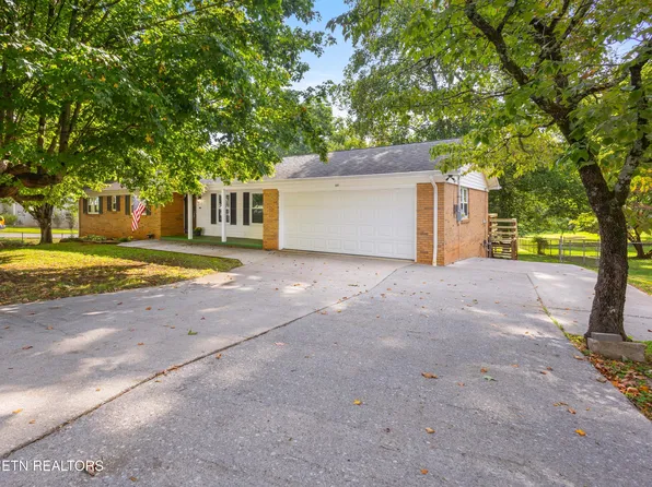 619 Greenwood Dr, Maryville, TN 37803