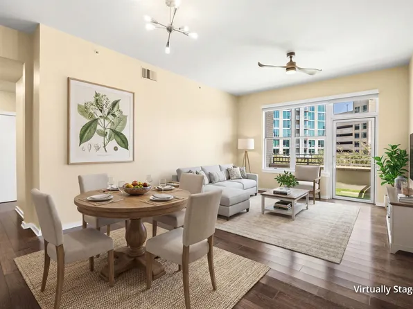 2323 N Houston St APT 310, Dallas, TX 75219