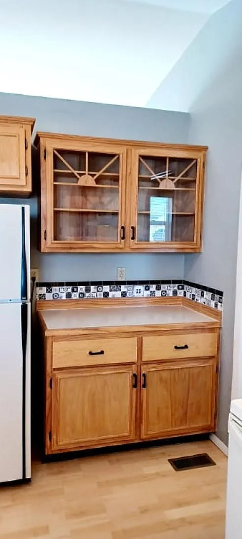 3 bed, 1444 sqft, $1,800 — Photo 4