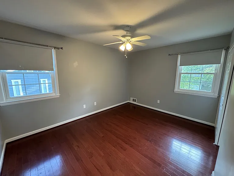 2428 Drexel St — Photo 6