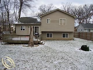 2nd image of 3489 Lexington Dr