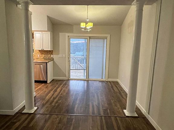 4th image of 1705 4th St