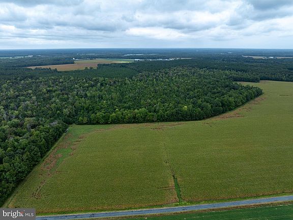 5th image of Slocom Farm Rd
