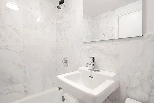 Rented by Zumper Inc | media 7