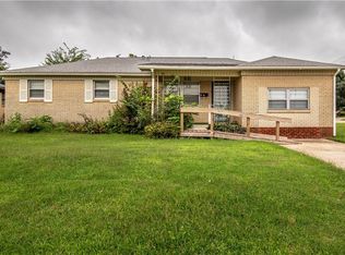 931 Cherokee Pl, Lindsay, OK 73052