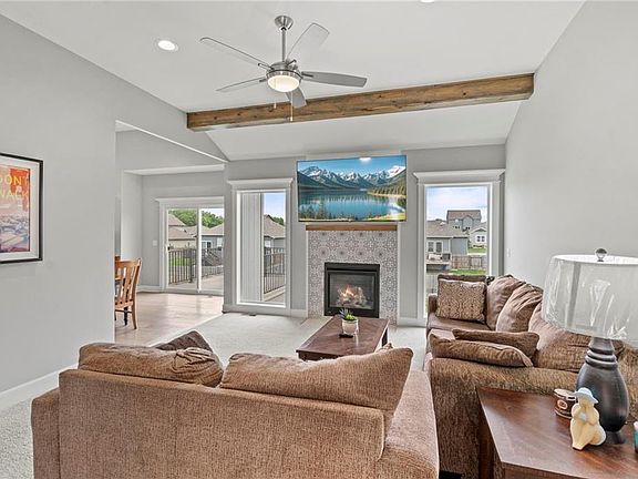 5th image of 1807 Alpine Dr