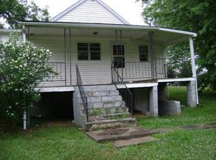 281 E Kentucky Ave, Junction City, KY 40440