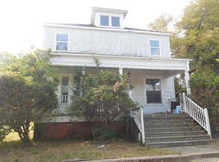 44 Corling St, Petersburg, VA 23803