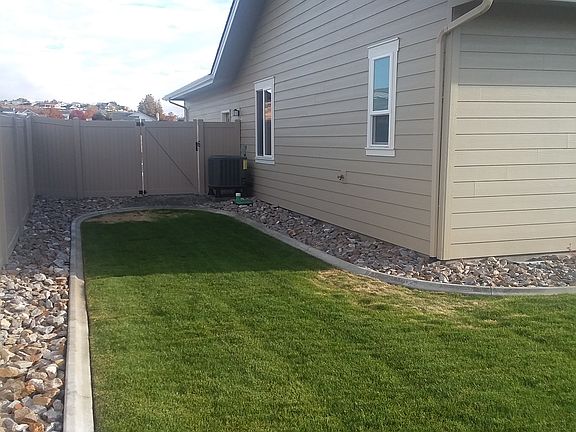 Fenced Side Yard