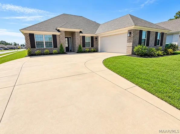509 Lismore Pl, Montgomery, AL 36117