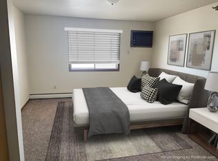 220 N Walnut St #93BA23851, Chaska, MN 55318