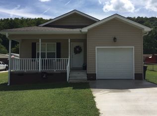 825 Pryor Cove Rd, Jasper, TN 37347