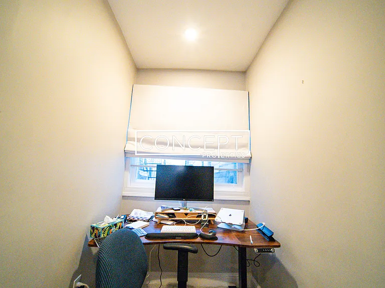26 John F Kennedy St #4F — Photo 10
