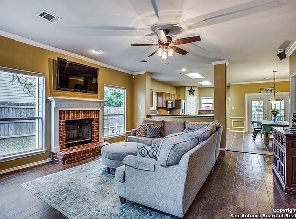 4th image of 10806 Sierra Glen Dr
