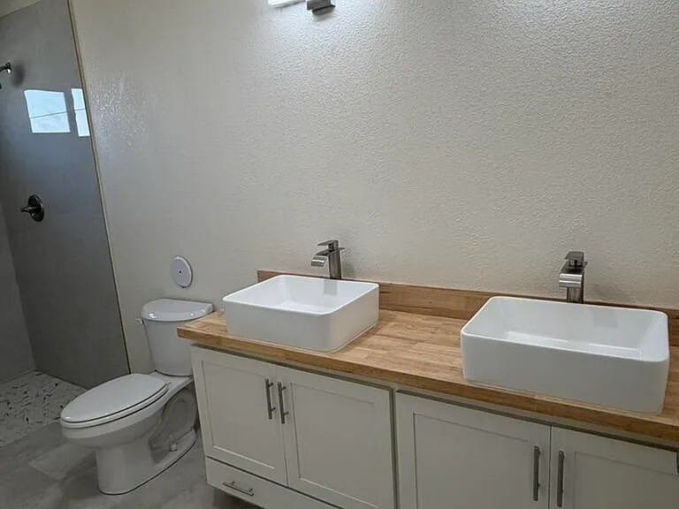 309 Mora Ln #B — Photo 7